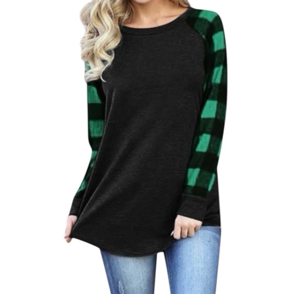 Color Bear Tops - COLOR BEAR Black Body with Buffalo Green Plaid Design Long Sleeve Top
